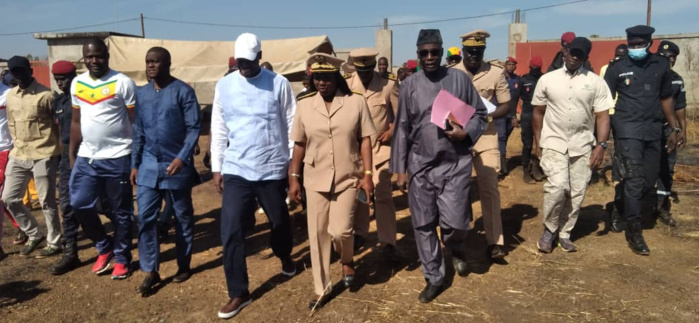 Kédougou/Sport : Le ministre du sport constate les 07 ans de retard de construction du stade régional et exige l'accélération des travaux. Kédougou/Sport : Le ministre du sport constate les 07 ans de retard de construction du stade régional et exige l'accélération des travaux.