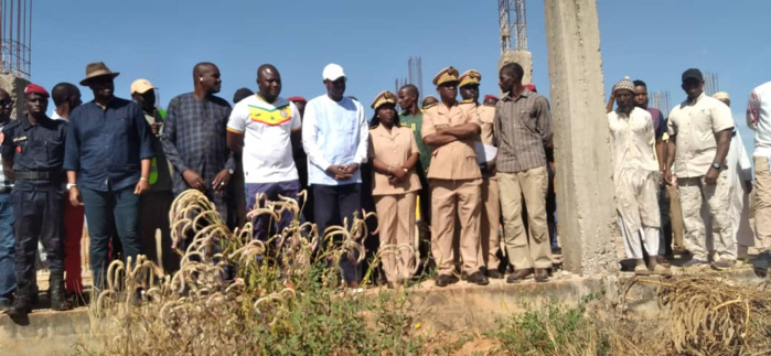 Kédougou/Sport : Le ministre du sport constate les 07 ans de retard de construction du stade régional et exige l'accélération des travaux. Kédougou/Sport : Le ministre du sport constate les 07 ans de retard de construction du stade régional et exige l'accélération des travaux.