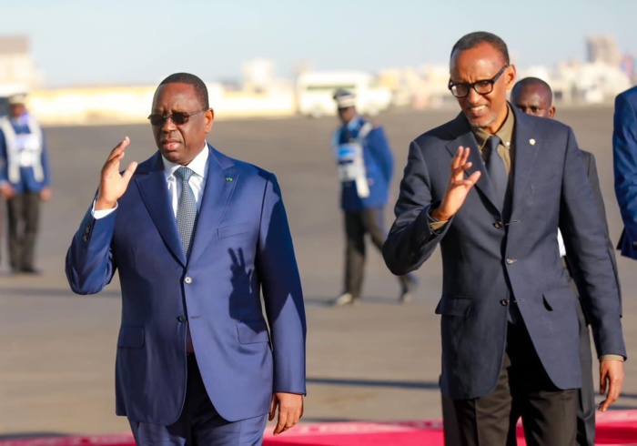 Sommet sur le financement des infrastructures en Afrique : Le président Rwandais Paul Kagamé à Dakar  ( IMAGES )