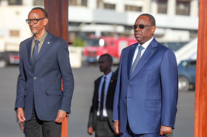 Sommet sur le financement des infrastructures en Afrique : Le président Rwandais Paul Kagamé à Dakar ( IMAGES ) Sommet sur le financement des infrastructures en Afrique : Le président Rwandais Paul Kagamé à Dakar ( IMAGES )