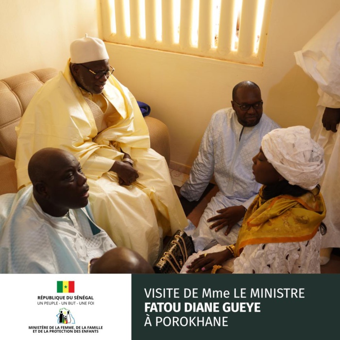 Les Images de la visite de Mme le Ministre Fatou Diané à prokhane Les Images de la visite de Mme le Ministre Fatou Diané à prokhane