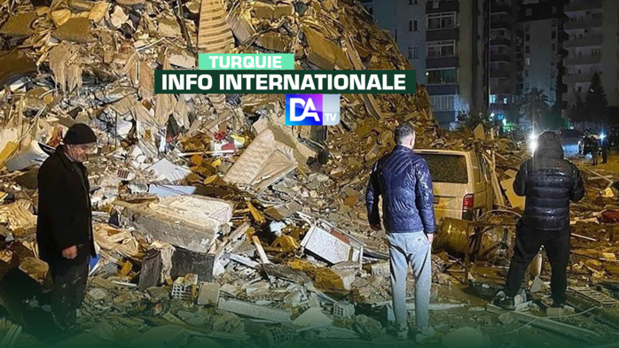 Séismes en Turquie: le bilan, toujours provisoire, passe à 1.121 morts (autorités) Séismes en Turquie: le bilan, toujours provisoire, passe à 1.121 morts (autorités)