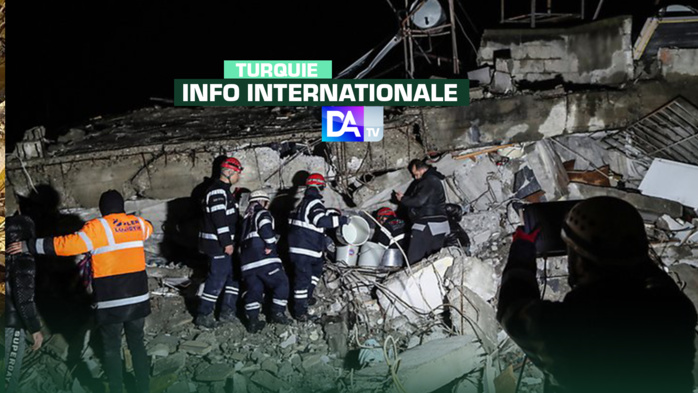 Séismes en Turquie et Syrie: plus de 5.000 morts, selon un nouveau bilan Séismes en Turquie et Syrie: plus de 5.000 morts, selon un nouveau bilan