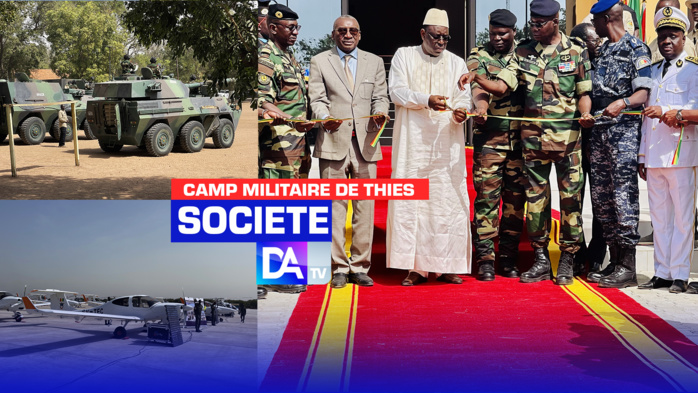[ IMAGES ] Base militaire de Thiès : Macky Sall en visite au chantier de l’académie internationale des métiers de l’aviation et dans les 8 camps…