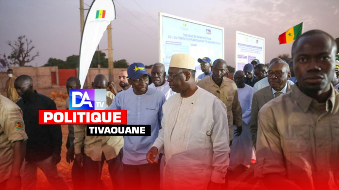 Tivaouane : Le président Macky Sall procéde au lancement des travaux de l'autoroute Dakar-Tivaouane et des routes Tivaouane-Pambal-Darou Alpha et Mboro-Diogo.