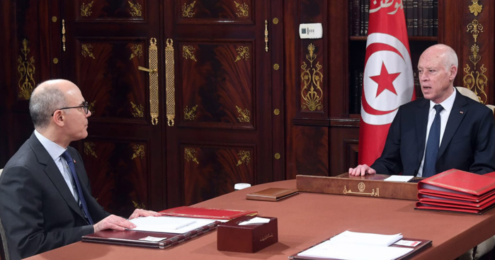 Nabil Ammar, ministre tunisien des affaires étrangères : "C'est totalement irresponsable de mettre la Tunisie sur le banc des accusés!" Nabil Ammar, ministre tunisien des affaires étrangères : "C'est totalement irresponsable de mettre la Tunisie sur le banc des accusés!"