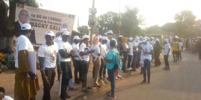 Tournée économique du PR à Sédhiou : folle ambiance à son accueil à Marsassoum accompagne l'inauguration du pont... Tournée économique du PR à Sédhiou : folle ambiance à son accueil à Marsassoum accompagne l'inauguration du pont...