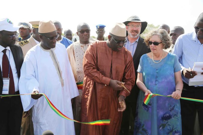Macky inaugure le pont de Ndioum et annonce 82 milliards pour le désenclavement de Podor