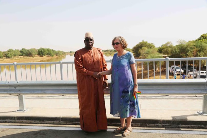 Macky inaugure le pont de Ndioum et annonce 82 milliards pour le désenclavement de Podor