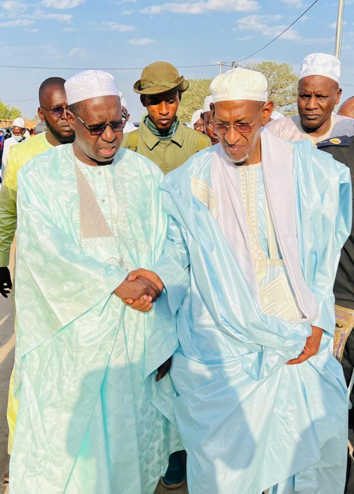 Médina Gounass : Le Dg de l'ARTP, Abdou Karim Sall en visite au Daaka. Médina Gounass : Le Dg de l'ARTP, Abdou Karim Sall en visite au Daaka.