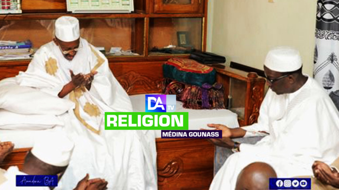 Médina Gounass : Le Premier ministre Amadou Ba a pris part à la prière du vendredi. Médina Gounass : Le Premier ministre Amadou Ba a pris part à la prière du vendredi.