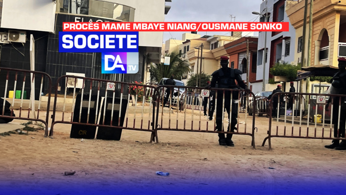 Cité Keur Gorgui: Le domicile de Ousmane Sonko totalement bunkerisé, l’accès formellement interdit aux journalistes Cité Keur Gorgui: Le domicile de Ousmane Sonko totalement bunkerisé, l’accès formellement interdit aux journalistes