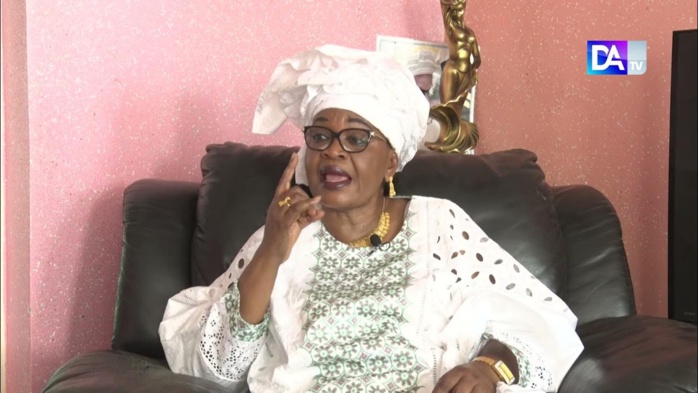 Affaire Sonko-Mame Mbaye Niang : Aïda Mbodj et le And Saxal Liguey condamnent la violence exercée sur Ousmane Sonko et interpelle l’autorité Affaire Sonko-Mame Mbaye Niang : Aïda Mbodj et le And Saxal Liguey condamnent la violence exercée sur Ousmane Sonko et interpelle l’autorité