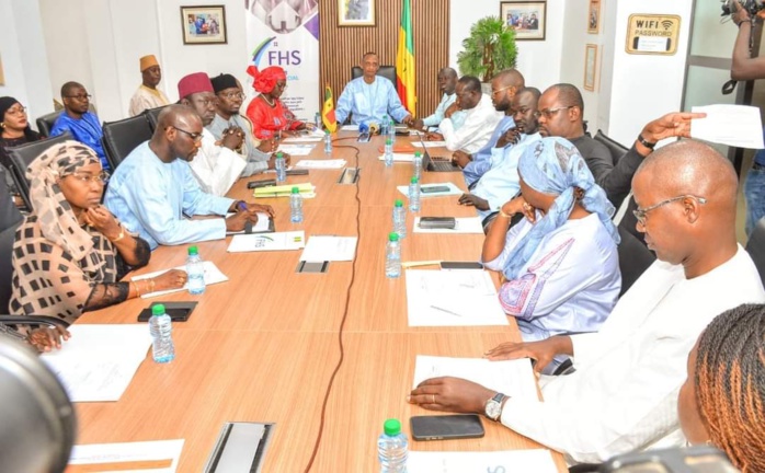 Programme 100.000 logements: Signature de conventions de partenariat entre le FHS, la SICAP-SA et la SN-HLM Programme 100.000 logements: Signature de conventions de partenariat entre le FHS, la SICAP-SA et la SN-HLM