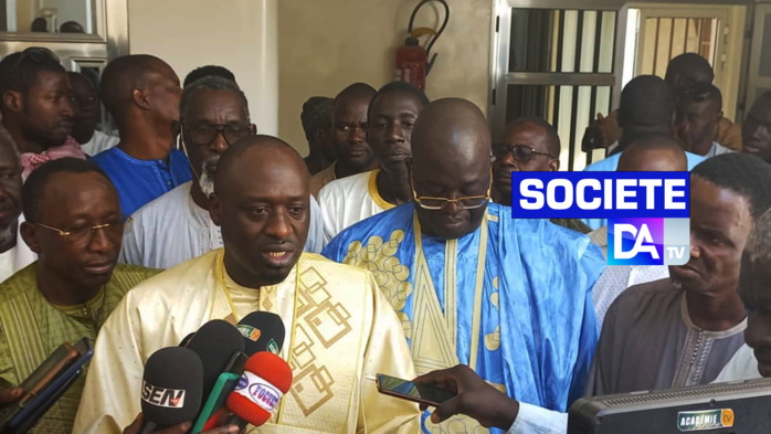 TOUBA - Le ministre Issakha Diop confie les 20 forages de rabattement pour atténuer la montée de la nappe phréatique TOUBA - Le ministre Issakha Diop confie les 20 forages de rabattement pour atténuer la montée de la nappe phréatique