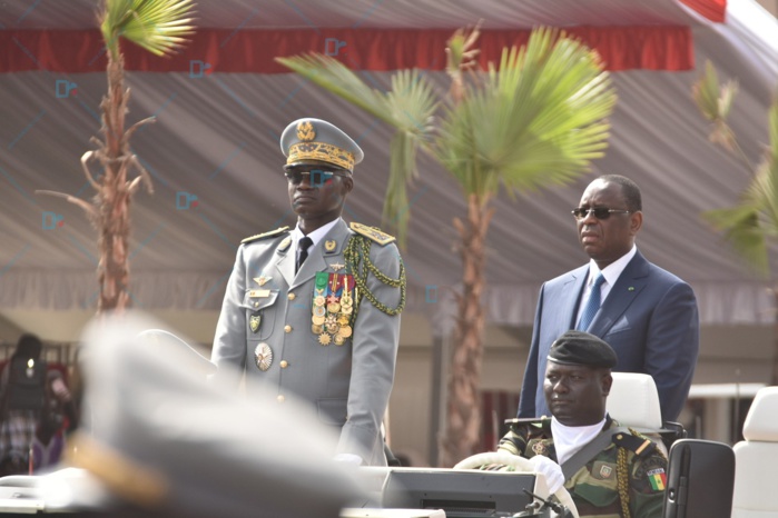 63e fête de l’indépendance au Sénégal : Les images du défilé civilo-militaire au boulevard Général Degaulle 63e fête de l’indépendance au Sénégal : Les images du défilé civilo-militaire au boulevard Général Degaulle