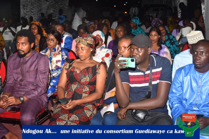 Wakhinane Nimzatt : Le maire Racine Talla initie le débat autour du développement local et de la citoyenneté des jeunes Wakhinane Nimzatt : Le maire Racine Talla initie le débat autour du développement local et de la citoyenneté des jeunes