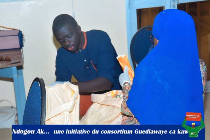 Wakhinane Nimzatt : Le maire Racine Talla initie le débat autour du développement local et de la citoyenneté des jeunes Wakhinane Nimzatt : Le maire Racine Talla initie le débat autour du développement local et de la citoyenneté des jeunes