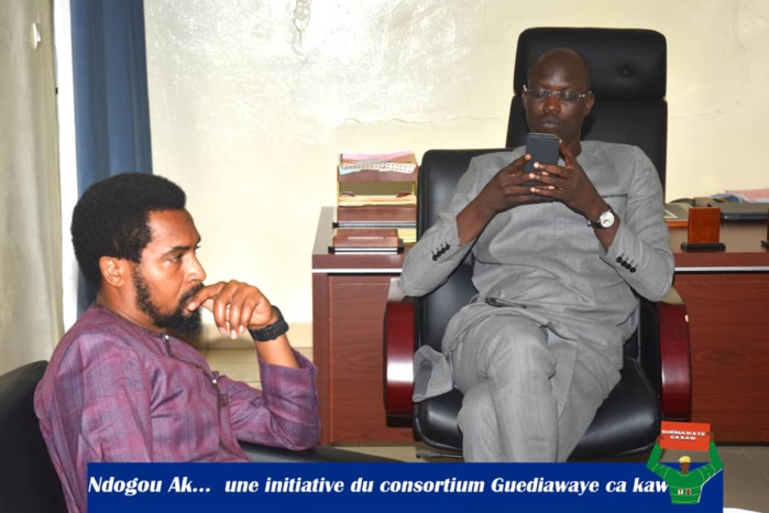 Wakhinane Nimzatt : Le maire Racine Talla initie le débat autour du développement local et de la citoyenneté des jeunes Wakhinane Nimzatt : Le maire Racine Talla initie le débat autour du développement local et de la citoyenneté des jeunes