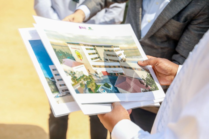 Santé: Le chef de l’Etat a effectué ce matin une visite de chantier à la future polyclinique de l’hôpital principal de Dakar Santé: Le chef de l’Etat a effectué ce matin une visite de chantier à la future polyclinique de l’hôpital principal de Dakar
