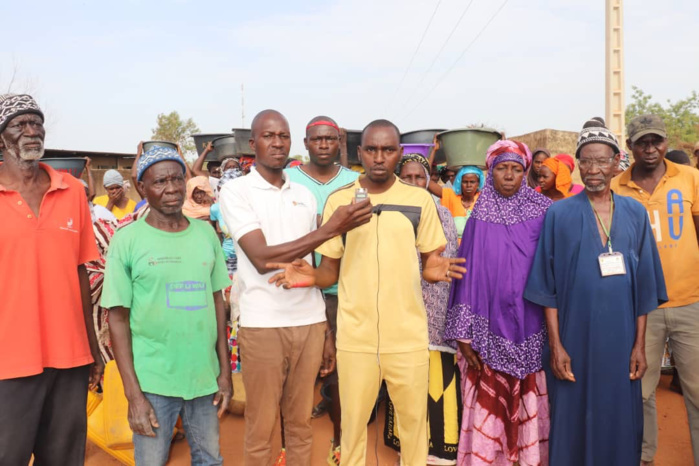 Saraya/pénurie d'eau: La population de Kondokhou bloque la circulation sur l'axe Saraya-Saiensoutou Saraya/pénurie d'eau: La population de Kondokhou bloque la circulation sur l'axe Saraya-Saiensoutou