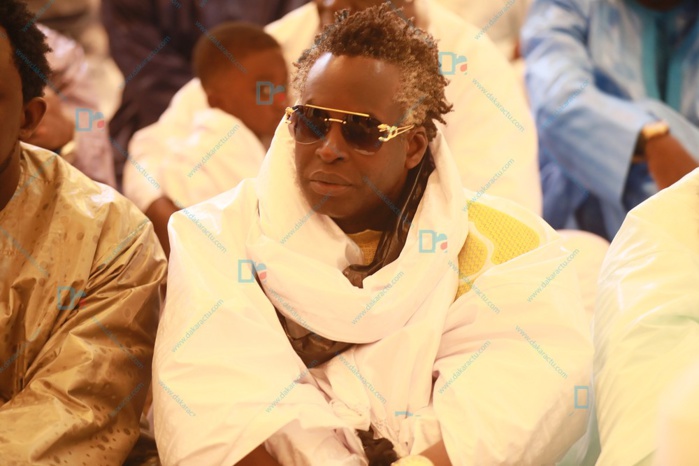 Korité 2023 : Les clichés des meilleurs moments de la prière à Massalikoul Djinane avec Youssou Ndour et Cie … (Photos) Korité 2023 : Les clichés des meilleurs moments de la prière à Massalikoul Djinane avec Youssou Ndour et Cie … (Photos)