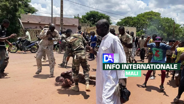 Mali: neuf civils tués dans une attaque contre un aéroport et un camp militaires