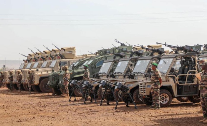 Le Mali reçoit un lot d'équipements militaires de la Chine