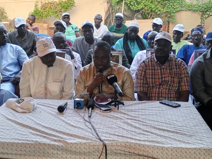 Souleymane Ndiaye dépouille le Pastef, le mouvement "Goudomp Debout "et la "Génération Pape Diémé" Souleymane Ndiaye dépouille le Pastef, le mouvement "Goudomp Debout "et la "Génération Pape Diémé"
