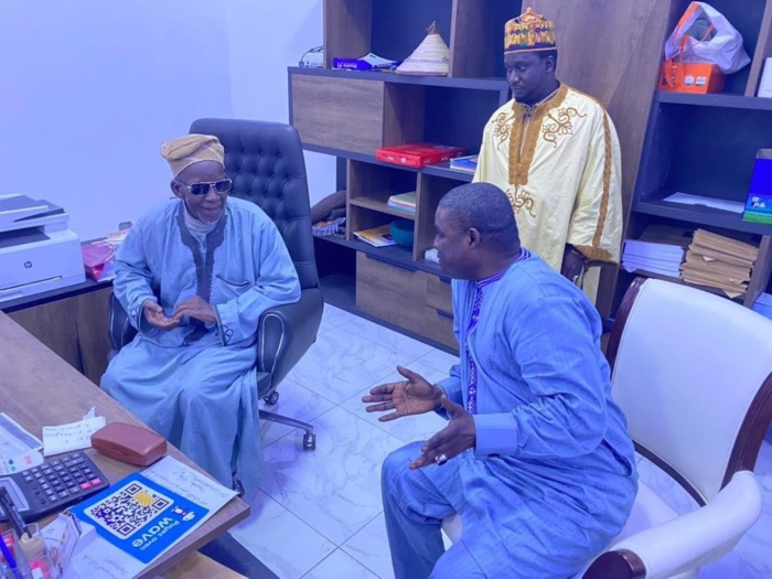 Médina Baye : Le Khalife Général visite les chantiers des Grands Travaux de la Fayda Tidjaniyya et apporte son soutien à son ministre Baye Ciss. Médina Baye : Le Khalife Général visite les chantiers des Grands Travaux de la Fayda Tidjaniyya et apporte son soutien à son ministre Baye Ciss.