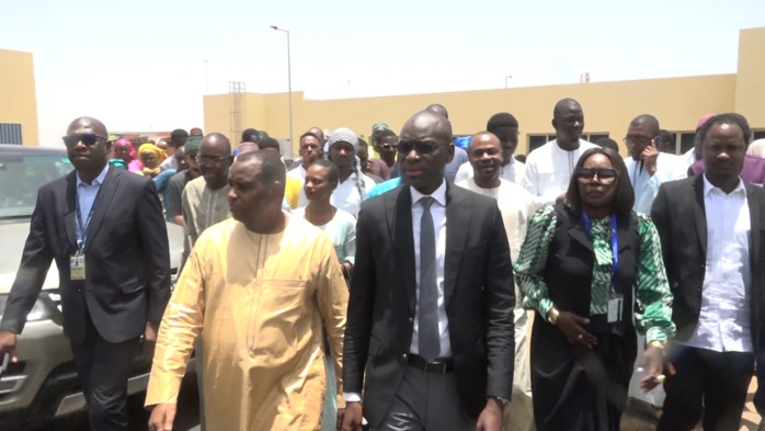 Autosuffisance en Viande : Le député et président de l'Union nationale des organisations d'éleveurs du Sénégal, Harona Gallo Bâ réceptionne 300 boeufs de race Guzera Autosuffisance en Viande : Le député et président de l'Union nationale des organisations d'éleveurs du Sénégal, Harona Gallo Bâ réceptionne 300 boeufs de race Guzera