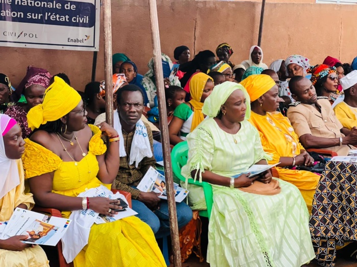 Caravane nationale de sensibilisation sur l’inscription à l’état civil : les populations de Bokidiawé et de Sinthiou Bamambé saluent l’initiative et s'engagent. Caravane nationale de sensibilisation sur l’inscription à l’état civil : les populations de Bokidiawé et de Sinthiou Bamambé saluent l’initiative et s'engagent.