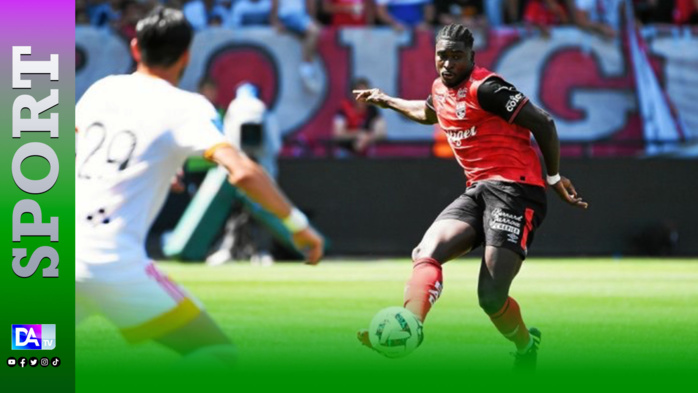 France : Donatien Gomis, footballeur à Guingamp, refuse de porter le maillot LGBT France : Donatien Gomis, footballeur à Guingamp, refuse de porter le maillot LGBT