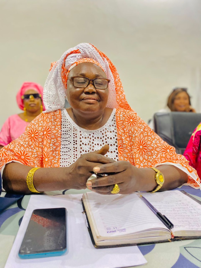 Kaolack/ Pour la réélection de Macky Sall: Astou Ndiaye et le pôle des femmes de Bby mobilisent plus de 300 grands électeurs de la région. Kaolack/ Pour la réélection de Macky Sall: Astou Ndiaye et le pôle des femmes de Bby mobilisent plus de 300 grands électeurs de la région.