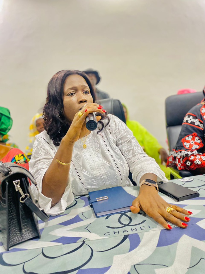Kaolack/ Pour la réélection de Macky Sall: Astou Ndiaye et le pôle des femmes de Bby mobilisent plus de 300 grands électeurs de la région. Kaolack/ Pour la réélection de Macky Sall: Astou Ndiaye et le pôle des femmes de Bby mobilisent plus de 300 grands électeurs de la région.