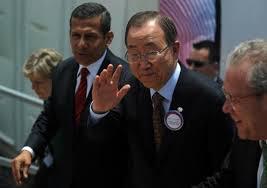 Ban Ki-moon en visite dans les pays les plus touchés par Ebola