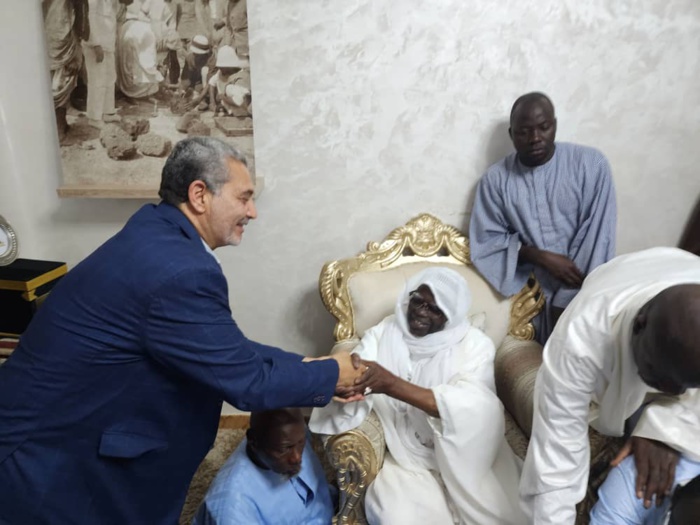 Visite en images d'une délégation medicale de l'ONG WAMY à Touba Visite en images d'une délégation medicale de l'ONG WAMY à Touba