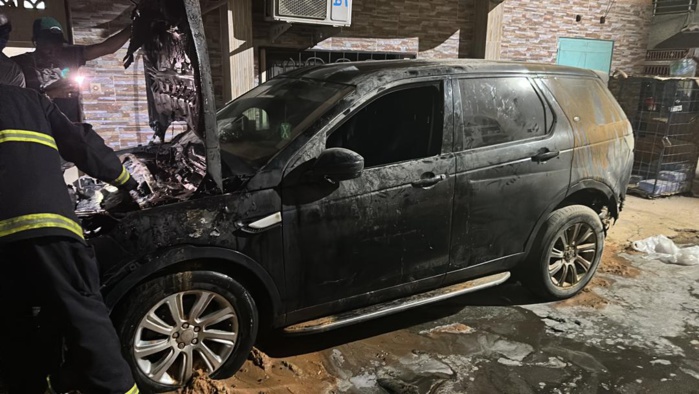 Sacré-Cœur : La voiture de l’ancien député Zator Mbaye, calcinée