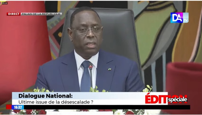 Macky Sall lançant le dialogue national : « Le gouvernement prendra toutes les dispositions pour une élection présidentielle démocratique, paisible, libre et transparente… » Macky Sall lançant le dialogue national : « Le gouvernement prendra toutes les dispositions pour une élection présidentielle démocratique, paisible, libre et transparente… »