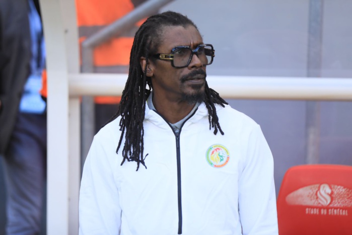 ​Football : La conference de presse d’Aliou Cissè a été annulée à cause des manifestations