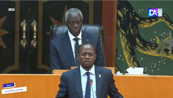 Abdou Mbow : « C’est une honte de voir ces hommes politiques ne pas condamner les actes de vandalisme et de banditisme sur les universités et infrastructures! » Abdou Mbow : « C’est une honte de voir ces hommes politiques ne pas condamner les actes de vandalisme et de banditisme sur les universités et infrastructures! »