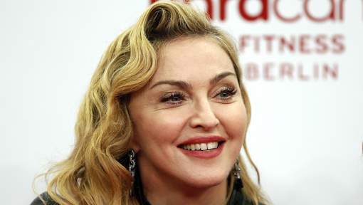 Madonna récupère le drame de Charlie Hebdo pour promouvoir son album