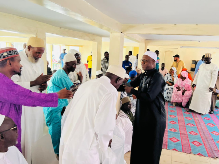 Commune de Mbao / Tabaski 2023 : le maire Abdou Karim Sall apporte un important appui aux Imams Commune de Mbao / Tabaski 2023 : le maire Abdou Karim Sall apporte un important appui aux Imams