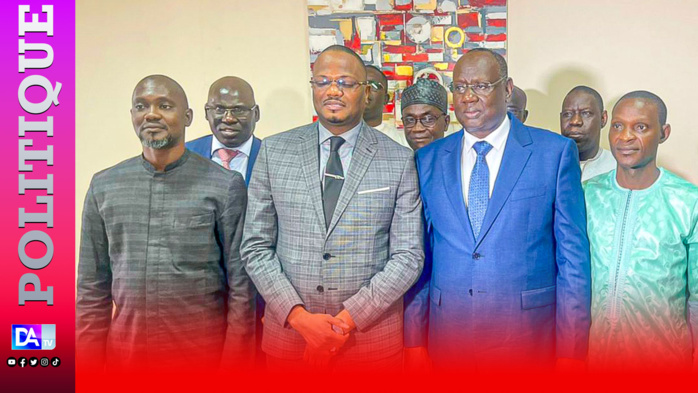 Pétition pour un 3e mandat de Macky Sall: L’AMS et ADS ont déjà recueilli 472 signatures sur 558