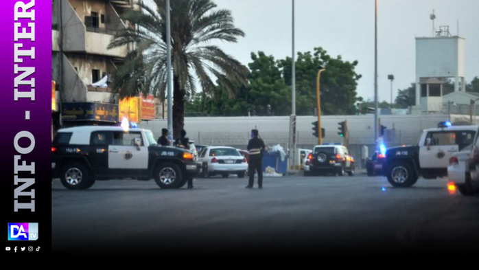 Deux morts dans un échange de tirs devant le consulat américain à Jeddah Deux morts dans un échange de tirs devant le consulat américain à Jeddah