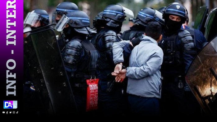 Mort de Nahel: près d'un millier d'interpellations lors d'une quatrième nuit de violences Mort de Nahel: près d'un millier d'interpellations lors d'une quatrième nuit de violences