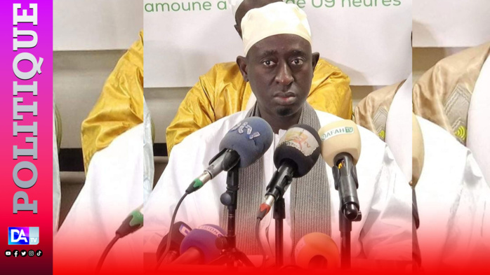 Non-candidature de Macky / Serigne Mame Cheikh Mbacké de l’AIS parle de décision patriotique et de bénédiction religieuse. Non-candidature de Macky / Serigne Mame Cheikh Mbacké de l’AIS parle de décision patriotique et de bénédiction religieuse.