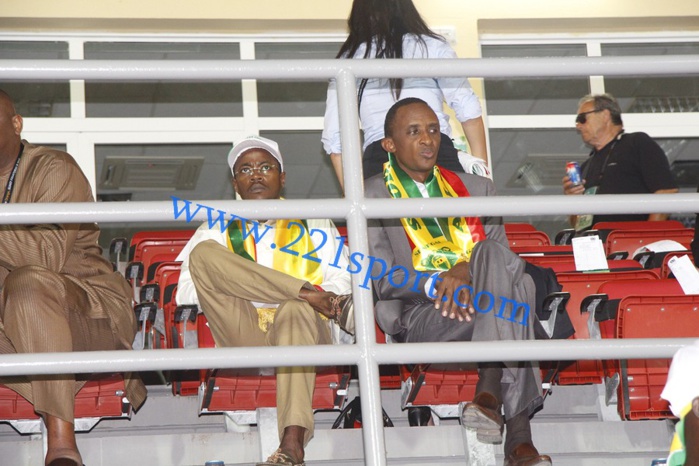 Les autorités sénégalaises dans les loges du stade du Mongomo