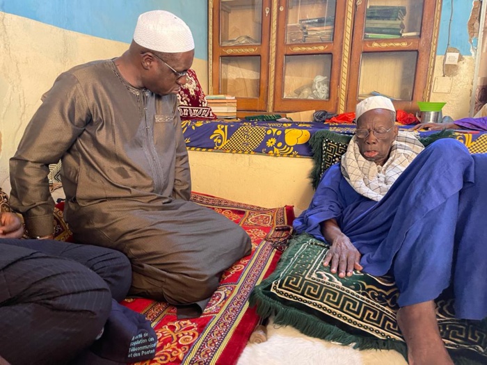 Matam : Le Dg de l’ARTP en visite au centre de contrôle des fréquences Matam : Le Dg de l’ARTP en visite au centre de contrôle des fréquences