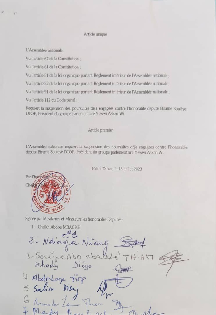 Assemblée nationale : La résolution de députés du groupe parlementaire Liberté -démocratie et Changement pour l’arrêt des poursuites contre Birame Soulèye Diop Assemblée nationale : La résolution de députés du groupe parlementaire Liberté -démocratie et Changement pour l’arrêt des poursuites contre Birame Soulèye Diop